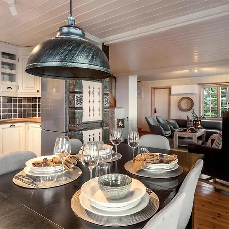 4 Bedroom Stunning In * Øyer
