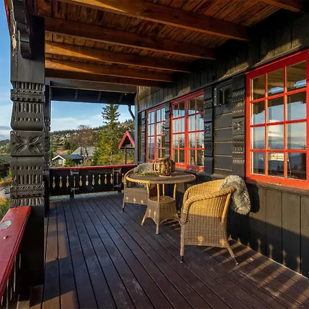 4 Bedroom Stunning In *